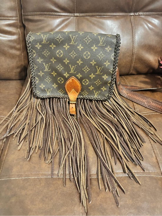 Louis Vuitton Handbags - Vintage boho bags LV fringe crossbody